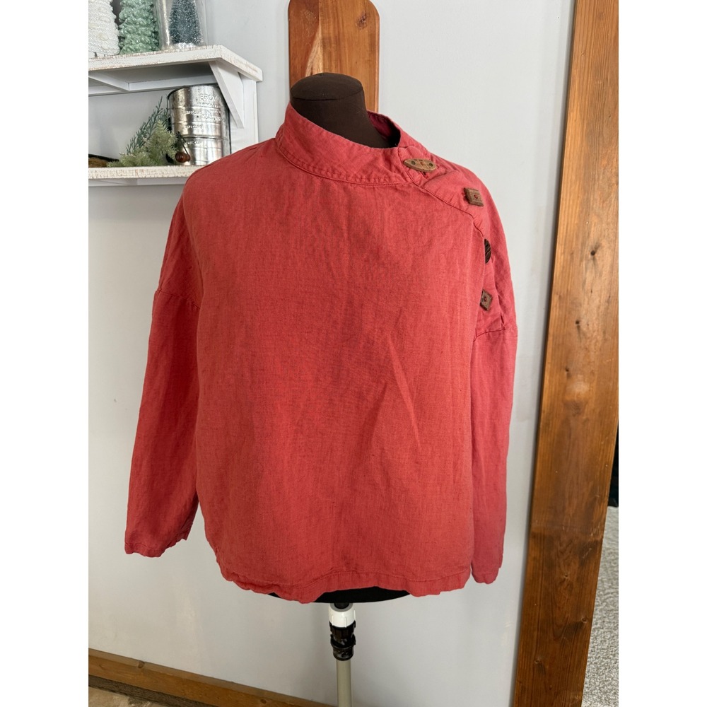 Anotah Woman Coral Cotton Linen wooden Button shirt Size‎ Medium lagenlook